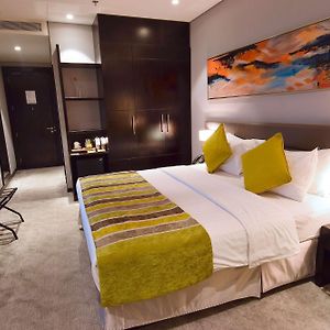 Deluxe Zimmer mit zwei Einzelbetten